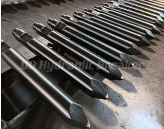Maanshan DongQiang Machinery valmistaa korkealaatuisia varaosia hydraulisen murskaimen taltta 135*1300 140*1300 HB20G SB81 SB100 SB121 SB131 SB151